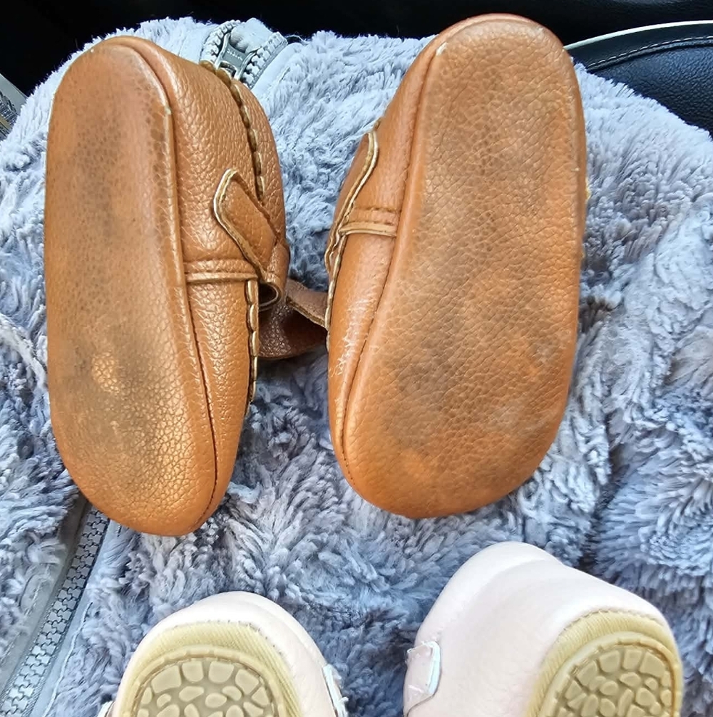 Baby Girl Shoes Sz 1c - Picture 3 of 4